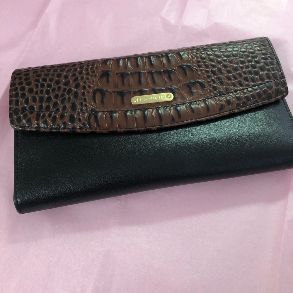 Brahmin leather wallet